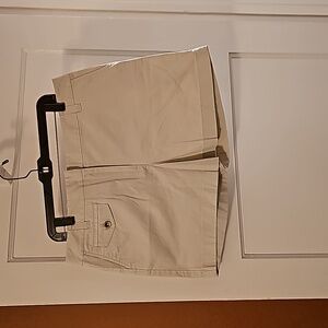 Ann Taylor shorts  size 14